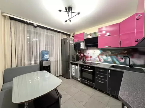 2-к кв. Волгоградская область, Волжский 37-й мкр,  (56.4 м)