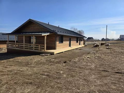 Дом в Красноярский край, Емельяново городское поселение  (220 м)