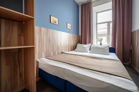 Комната Санкт-Петербург Большая Конюшенная ул., 14 (8.0 м)