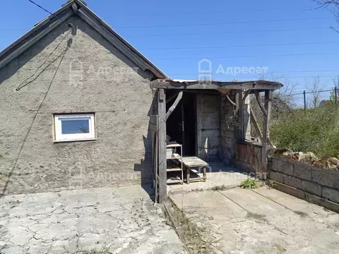 Дом в Волгоградская область, Волгоград Урожай-3 СНТ,  (20 м)