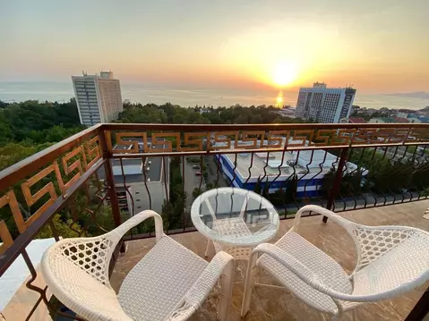 2-к кв. Краснодарский край, Сочи ул. Ленина, 219/6Б (51.2 м)