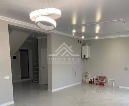 Дом в Татарстан, Лаишевский район, с. Сокуры ул. Звездная, 18 (145 м)