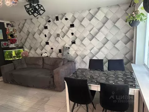 3-к кв. Калужская область, Калуга Тульская ул., 100 (58.0 м)