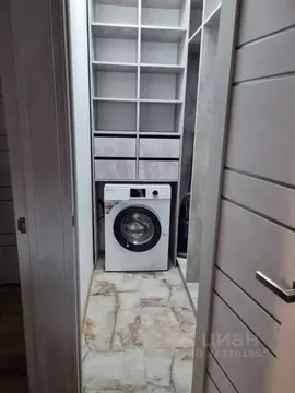 2-к кв. Крым, Симферополь просп. Александра Суворова, 99 (45.0 м)