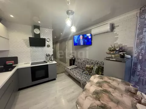 2-к кв. Саратовская область, Энгельс Студенческая ул., 183Е (61.0 м)