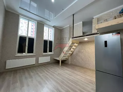 Продается 2-комнатная квартира