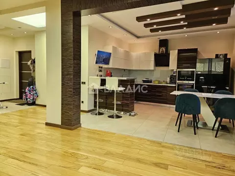 2-к кв. Московская область, Химки Молодежная ул., 2А (116.8 м)