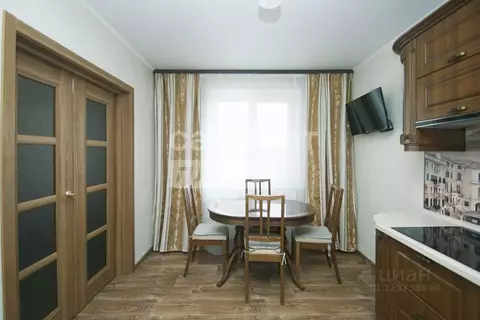 2-к кв. Омская область, Омск ул. Красных Зорь, 148 (80.4 м)