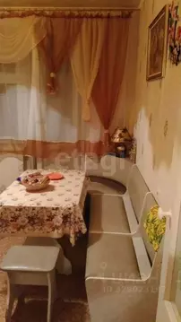 1-к кв. Белгородская область, Шебекино ул. 50 лет Октября, 11 (38.2 м)