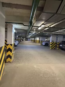 Гараж в Москва бул. Веласкеса, 6 (16 м)