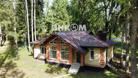 Дом в Московская область, городской округ Мытищи, деревня Голенищево ...