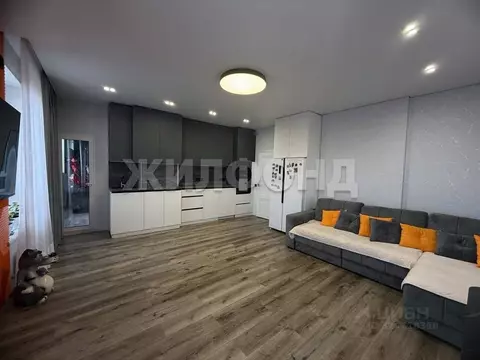 3-к кв. Хакасия, Абакан ул. Комарова, 7А (71.0 м)