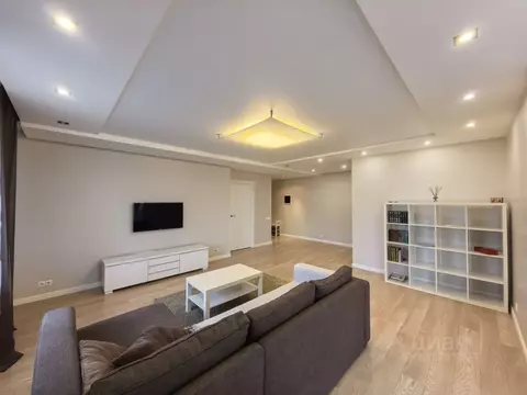 2-к кв. Пермский край, Пермь ул. Газеты Звезда, 30 (72.0 м)