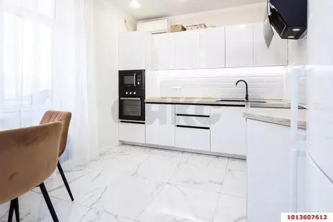 2-к кв. Краснодарский край, Краснодар ул. Боспорская (65.0 м)