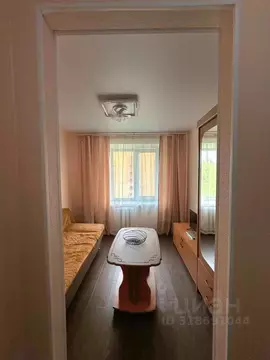 Комната Приморский край, Владивосток просп. Красного Знамени, 38