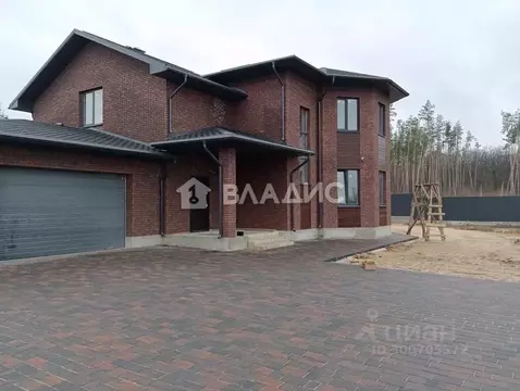 Дом в Воронежская область, Рамонский район, с. Ямное ул. Трудовая, 17 ...