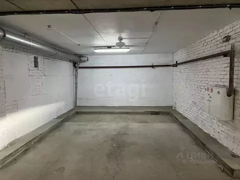 Гараж в Новосибирская область, Новосибирск ул. Кирова, 27 (30 м)