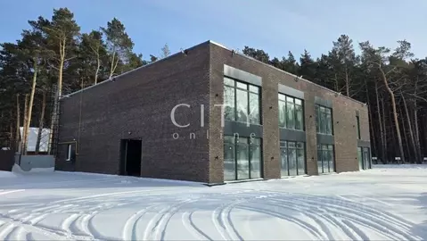 Торговая площадь в Тюменская область, Тюмень ул. Чусовская, 5А (600 м)