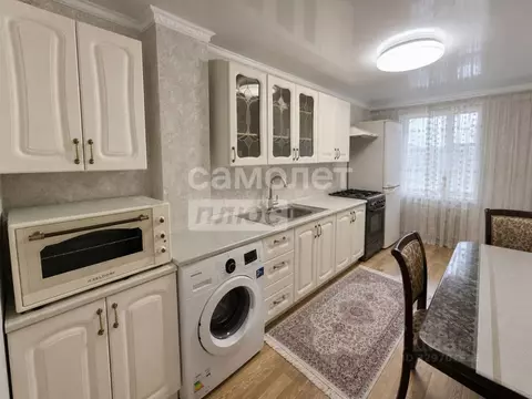 2-к кв. Дагестан, Каспийск ул. Амет-хан Султана, 5 (78.5 м)