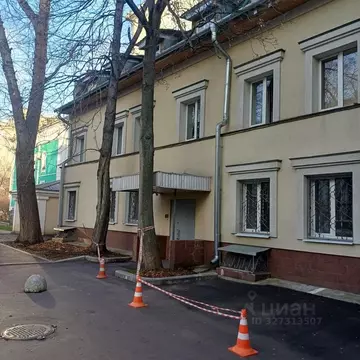 Офис в Москва ул. Плющиха, 9С2 (120 м)