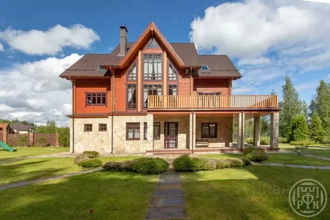 Дом в Ленинградская область, Выборгский район, Рощинское городское ...