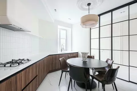 Квартира, 4 комнаты, 132 м