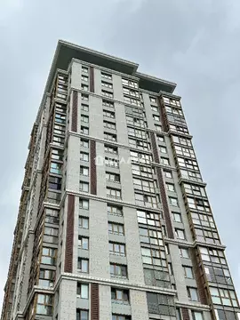 Продается 3-комнатная квартира