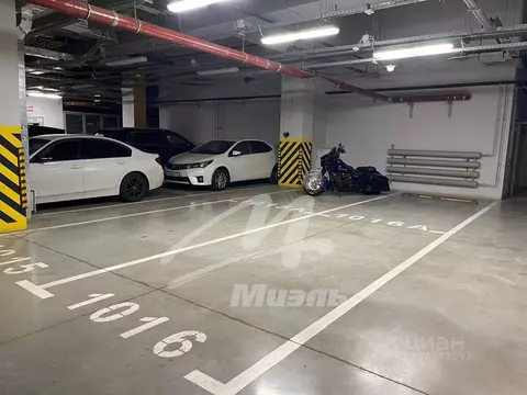 Гараж в Москва ул. Янковского, 1к1 (27 м)