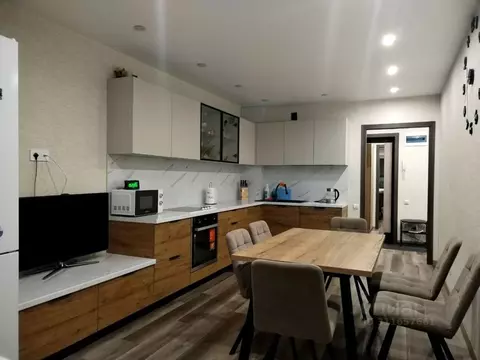 3-к кв. Владимирская область, Владимир просп. Строителей, 9А (81.6 м)