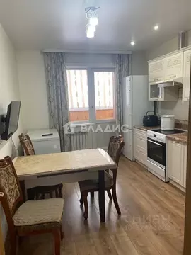 2-к кв. Бурятия, Улан-Удэ 140А мкр, 25 (57.0 м)