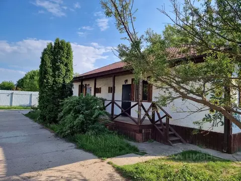 Участок в Астраханская область, Камызякский район, Поселок Ревин хут. ...