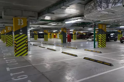 Гараж в Москва Шмитовский проезд, 39к3 (13 м)