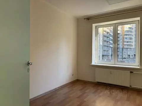 3-к кв. Санкт-Петербург пос. Парголово, ул. Федора Абрамова, 16к1 ...