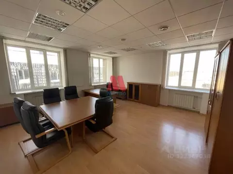 Офис в Ярославская область, Ярославль ул. Чайковского, 40А (60 м)