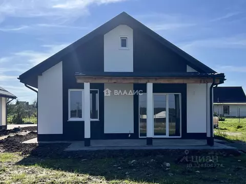 Дом в Калининградская область, Гурьевский муниципальный округ, пос. ...