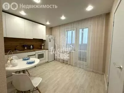 1-комнатная квартира: Тюмень, Таврическая улица, 9 (57 м)