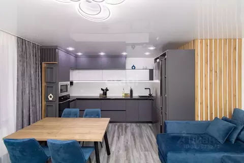 3-к кв. Тюменская область, Тюмень Кремлевская ул., 114 (83.9 м)