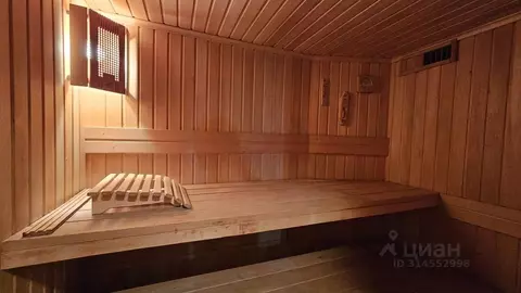 5-к кв. Челябинская область, Челябинск ул. Братьев Кашириных, 54 ...