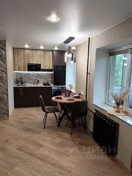 2-к кв. Псковская область, Псков ул. Максима Горького, 20/7 (40.0 м)