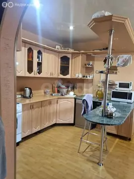 Дом в Улан-Удэ, микрорайон Стеклозавод, улица Батожабая (226 м)