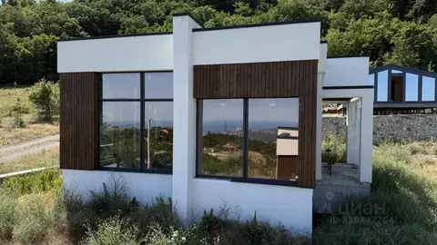 Дом в Крым, Алушта муниципальный округ, с. Изобильное пер. Кузнечный ...