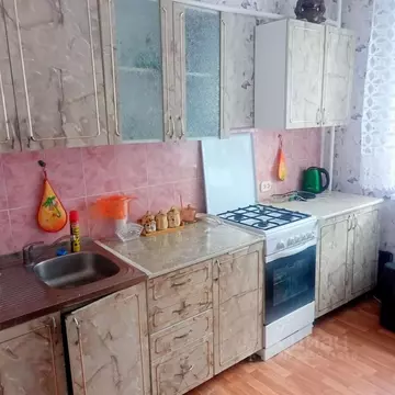 2-к кв. Самарская область, Сызрань просп. 50 лет Октября, 63 (53.7 м)