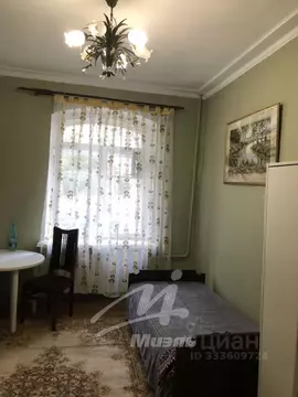 Комната Москва 14-я Парковая ул., 3 (13.0 м)