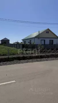 Дом в Башкортостан, с. Бураево ул. Баумана (83 м)