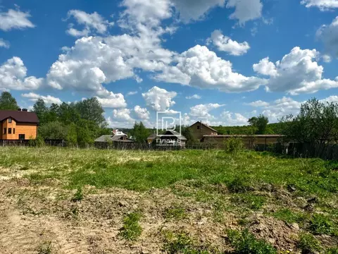 Участок в Калужская область, Калуга городской округ, д. Карачево  ...