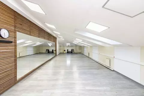 Торговая площадь в Тюменская область, Тюмень ул. Герцена, 53 (107 м)