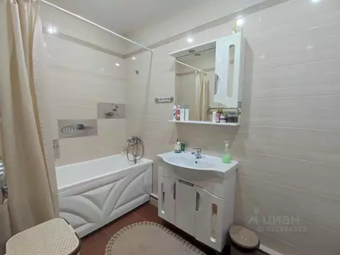 2-к кв. Краснодарский край, Анапа Парковая ул., 64к4 (65.0 м)