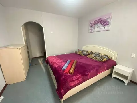 1-к кв. Вологодская область, Череповец просп. Победы, 190 (30.0 м)