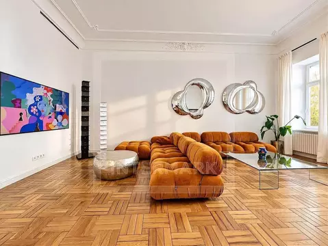 3-к кв. Москва Поварская ул., 8/1к1 (145.0 м)