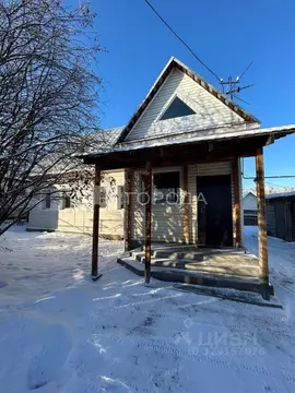 Дом в Алтайский край, Барнаул городской округ, с. Лебяжье ул. ...